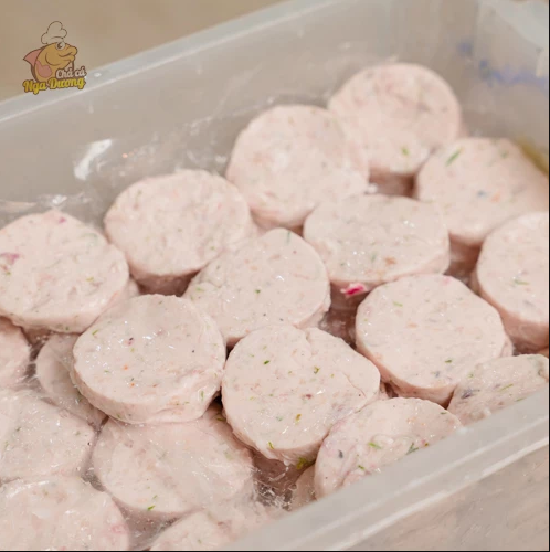Chả cá Nhạc sống đã nặn